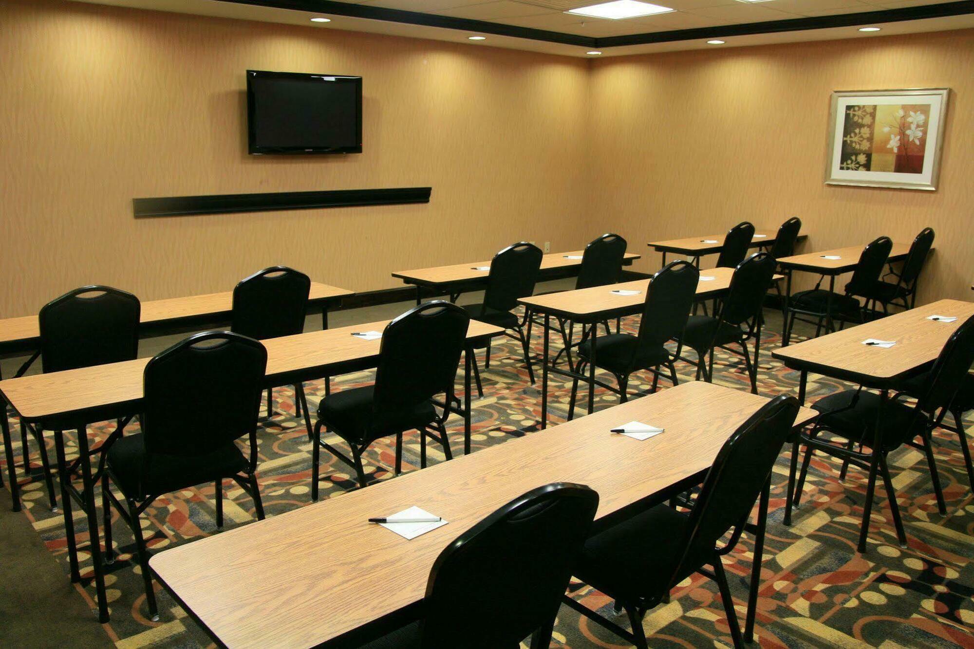 Hampton Inn Sweetwater Facilities photo
